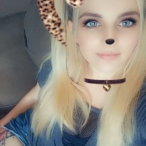 Meet your Posher, Lily